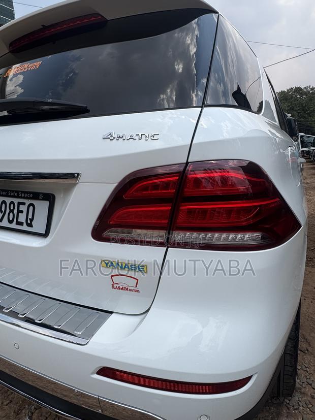 Mercedes-Benz GLE-Class GLE 350d 4MATIC 2016 White