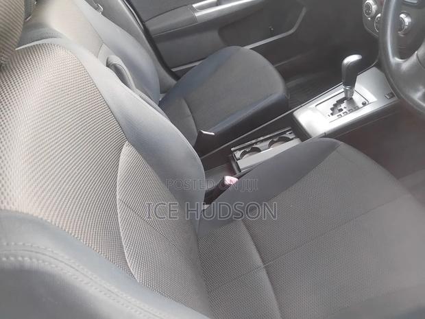 Subaru Exiga 2011 Silver