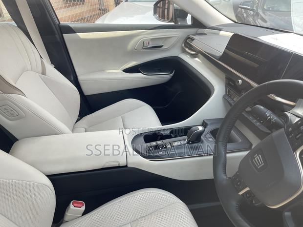 Toyota Crown 2023 Gray
