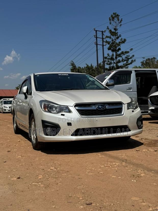 Subaru Impreza 2.0i 4-dr 2013 White