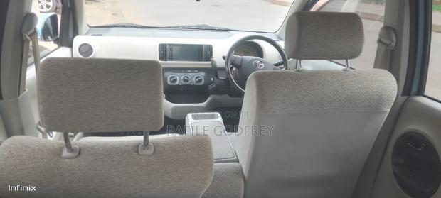 Toyota Passo 2009 Blue
