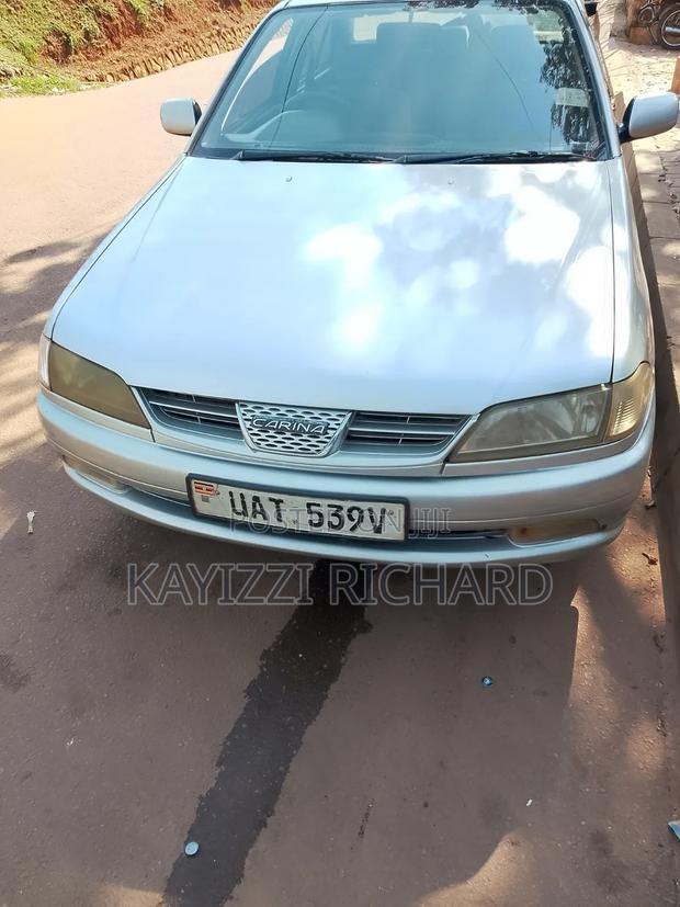 Toyota Carina 1998 Silver