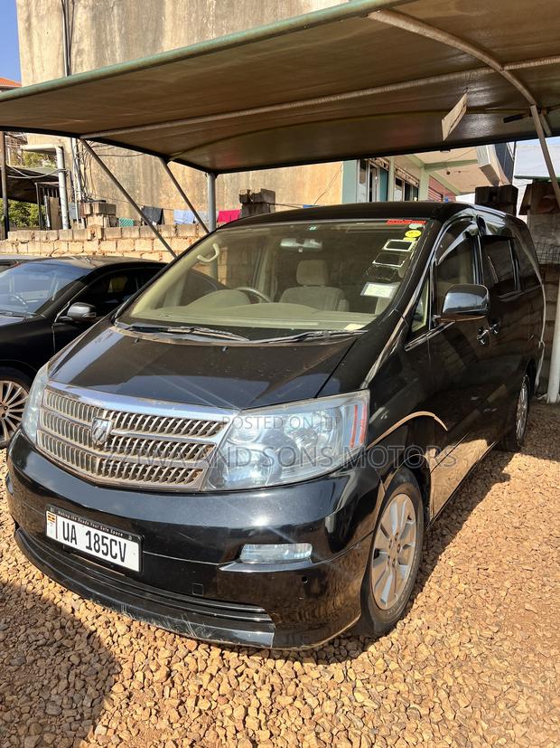 Toyota Alphard 2.4 Petrol FWD 2006 Black