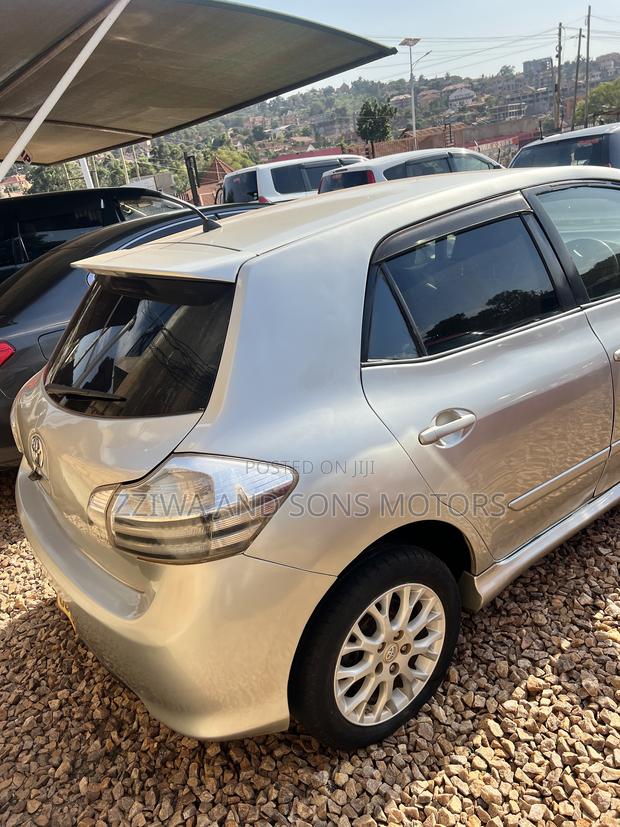Toyota Blade 2008 Silver