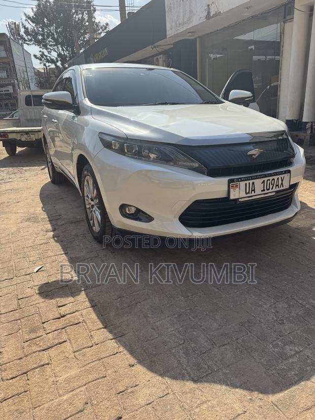 Toyota Harrier 2016 White