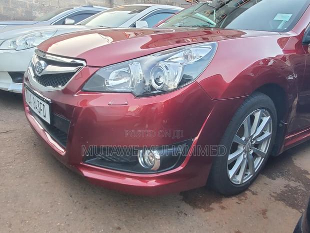 Subaru Legacy 2013 Red