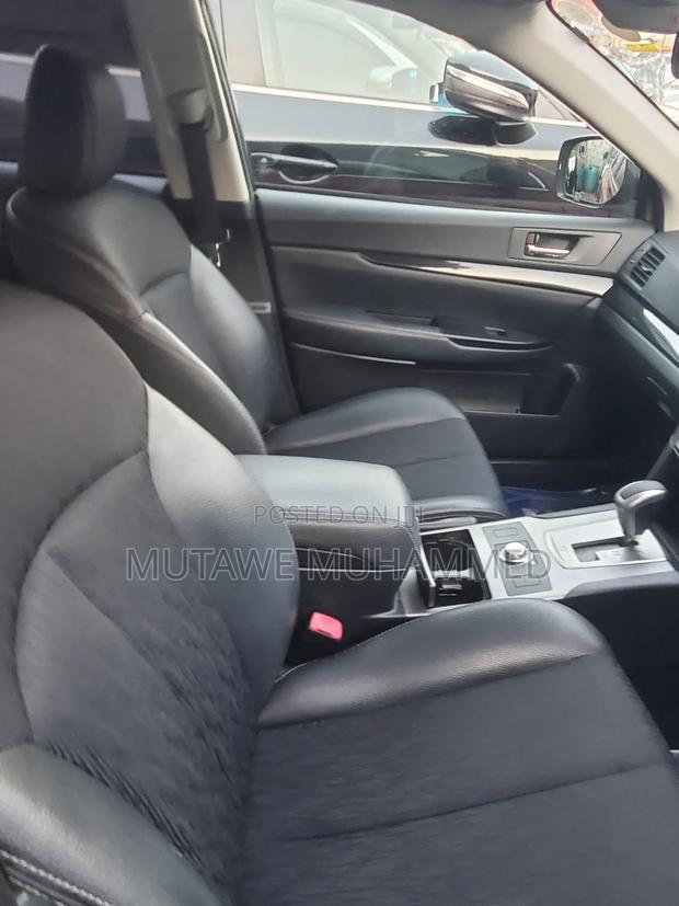 Subaru Legacy 2013 Red