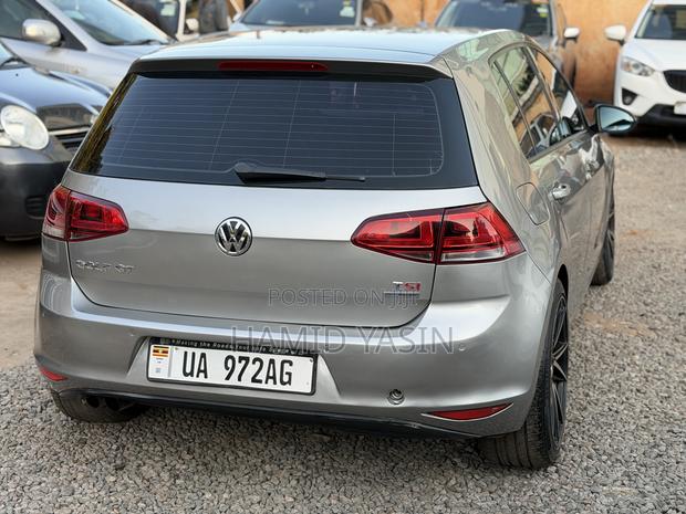 Volkswagen Golf 2013 Silver
