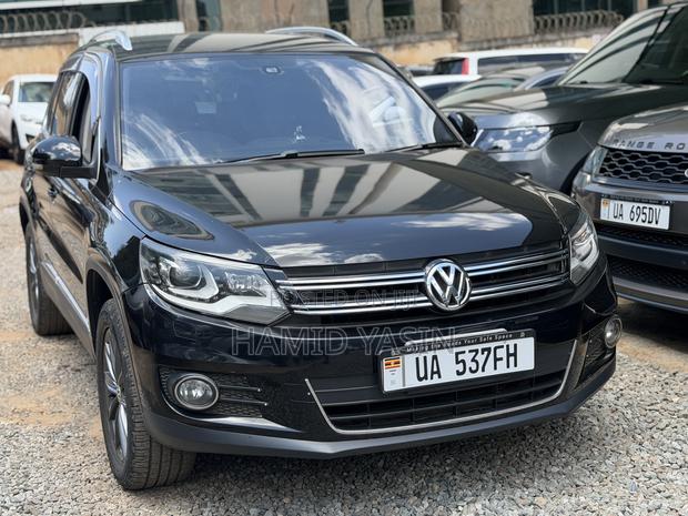 Volkswagen Tiguan 2014 Black