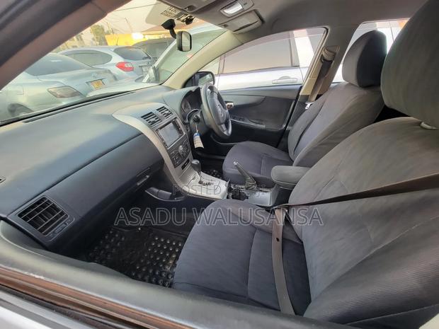 Toyota Corolla Fielder 2010 Silver