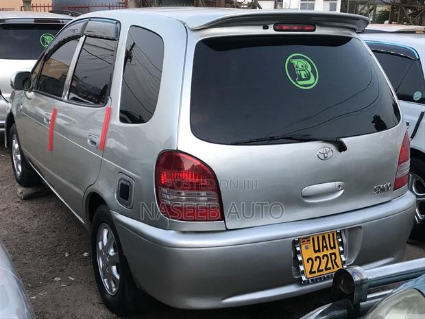 Toyota Corolla Spacio 2005 Silver