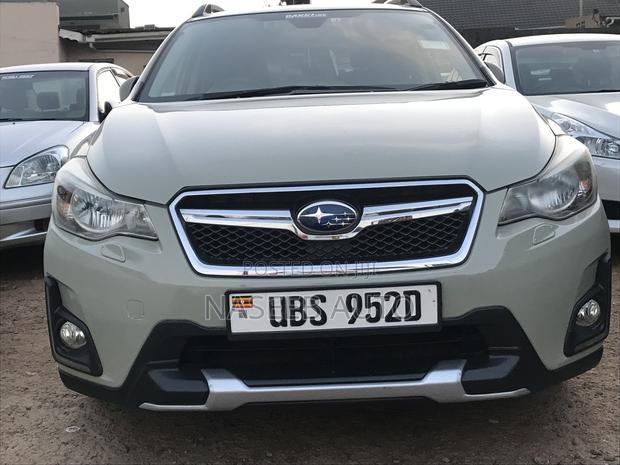 Subaru XV 2014 Green