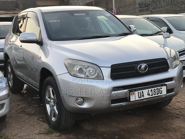 Toyota RAV4 2008 Silver