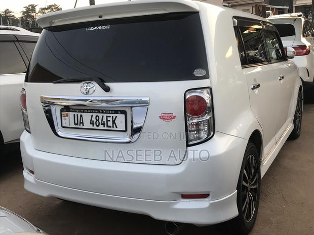 Toyota Rumion 2024 White