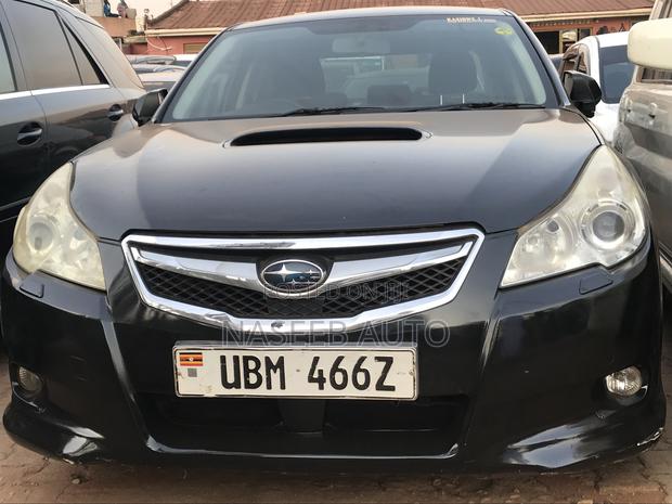 Subaru Legacy 2011 Black