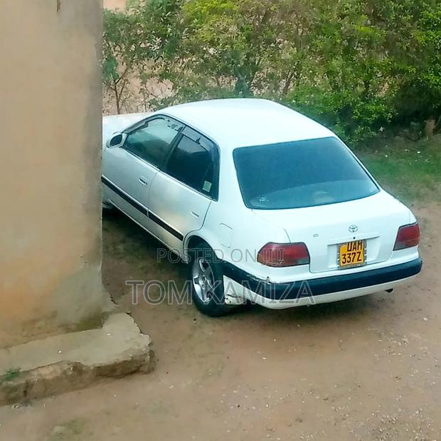 Toyota Premio 1.8 AWD 2002 White