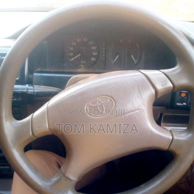 Toyota Premio 1.8 AWD 2002 White