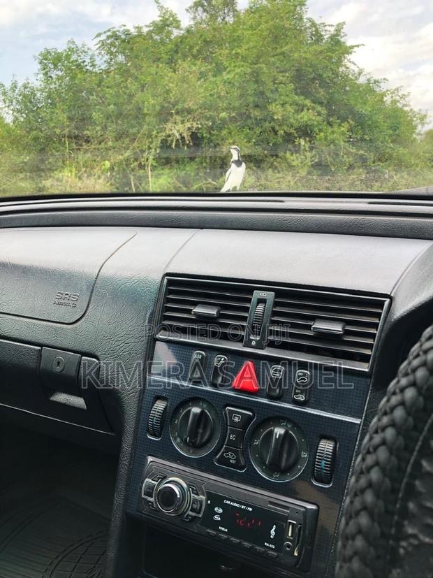 Mercedes-Benz C200 1997 Silver