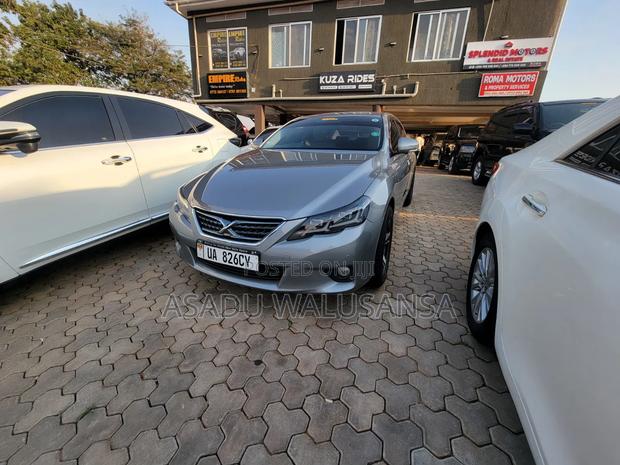 Toyota Mark X 2013 Silver