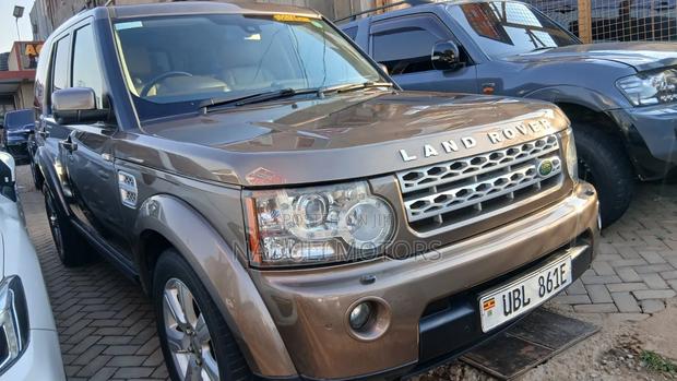 Land Rover Discovery 2012 Gold
