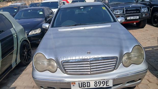 Mercedes-Benz C180 2005 Silver
