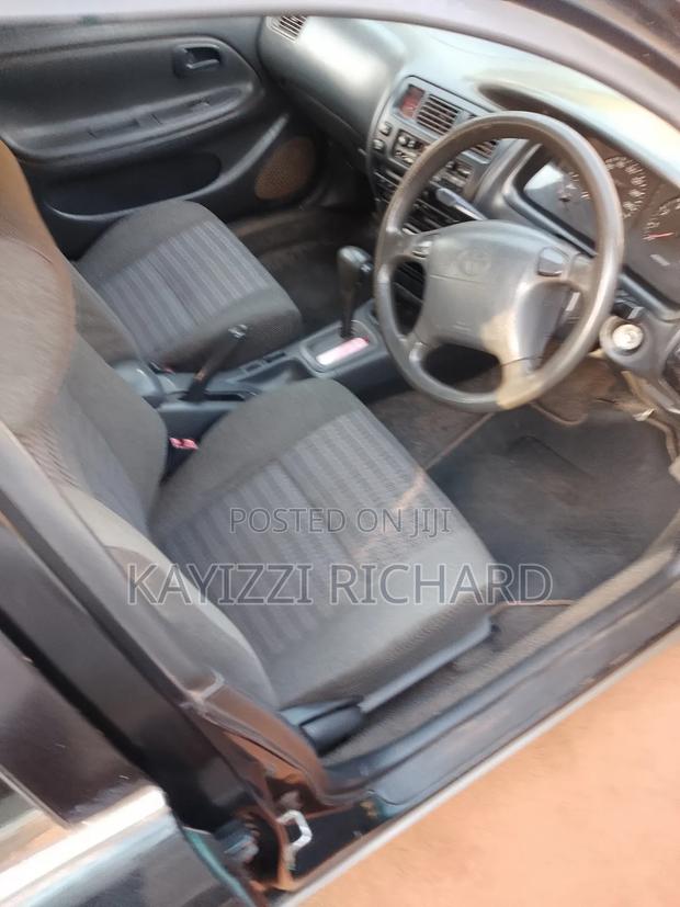 Toyota Corolla Touring 2019 Green