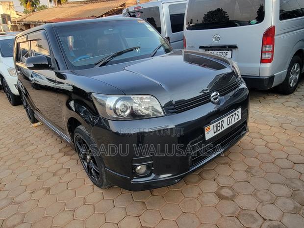 Toyota Corolla Rumion 2010 Black