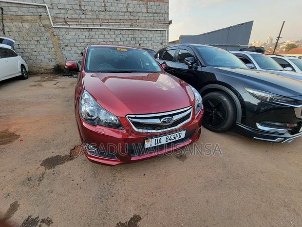 Subaru Legacy 2015 Red