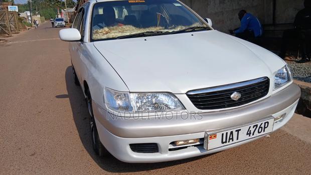 Toyota Premio 2001 White
