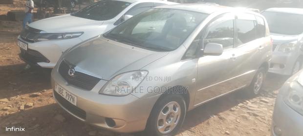 Toyota Corolla Spacio 2004 Brown