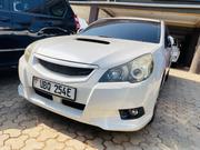 Subaru Legacy 2010 White for sale