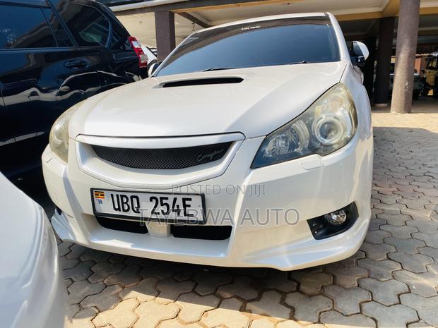 Subaru Legacy 2010 White