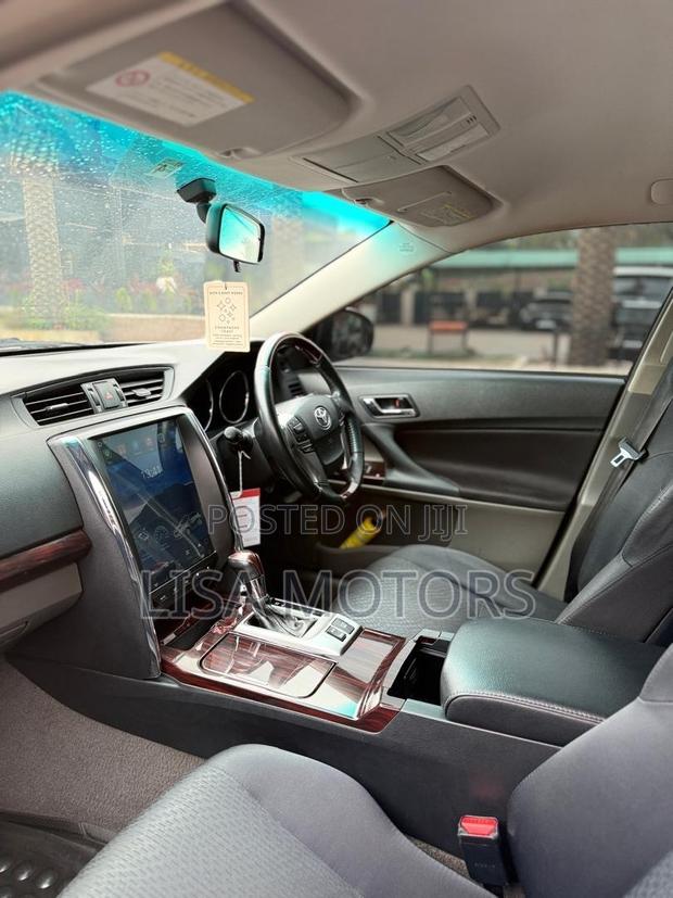 Toyota Mark X 2010 White