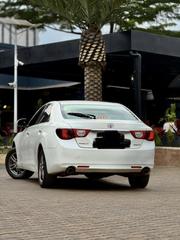 Toyota Mark X 2010 White for sale