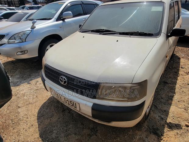 Toyota Probox 2006 White
