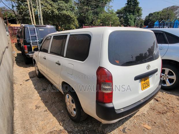 Toyota Probox 2006 White