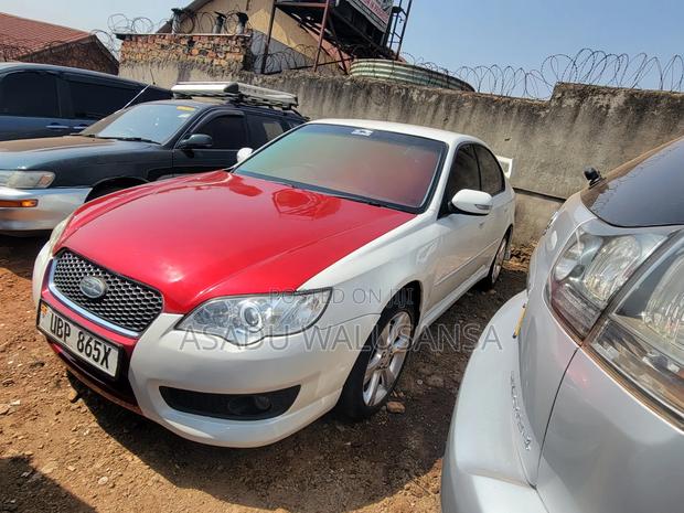 Subaru Legacy 2011 White