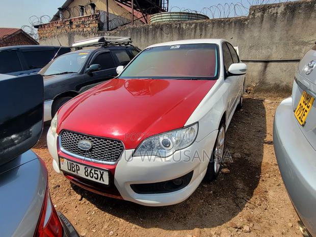 Subaru Legacy 2011 White