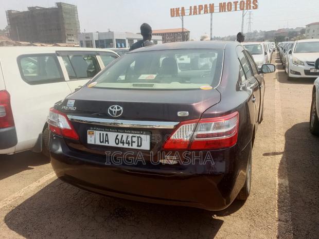 Toyota Premio 2013 Maroon