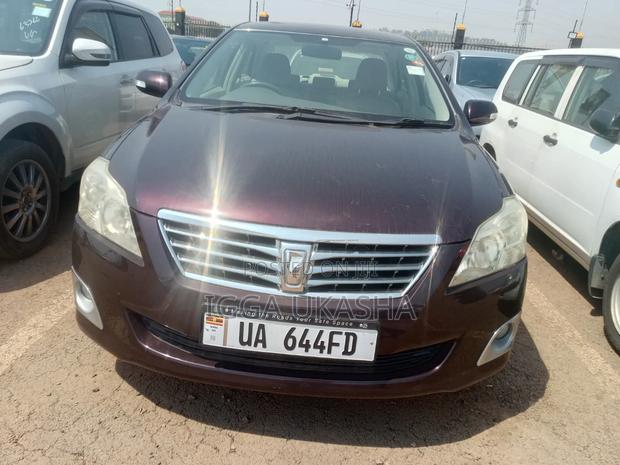 Toyota Premio 2013 Maroon