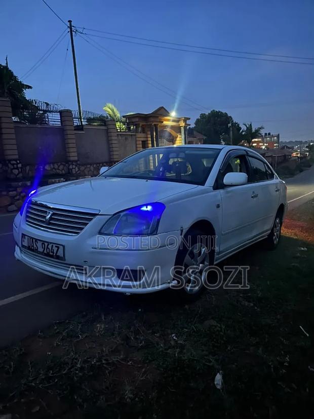 Toyota Harrier 2010 Gray