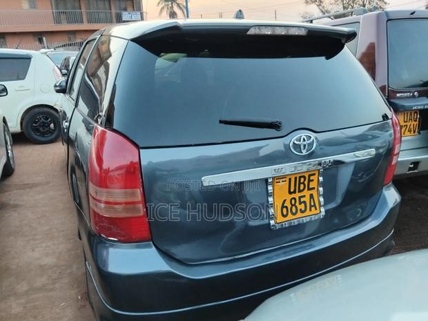 Toyota Wish 2005 Matt Black