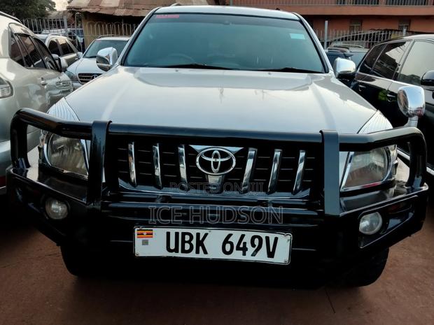 Toyota Land Cruiser Prado 2006 Silver