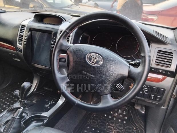 Toyota Land Cruiser Prado 2007 Silver