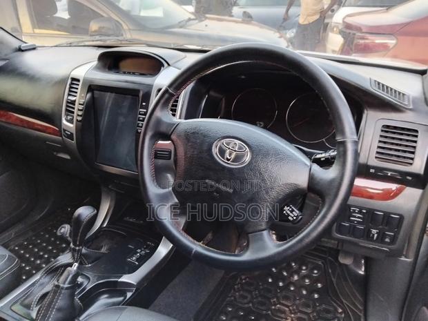 Toyota Land Cruiser Prado 2007 Silver