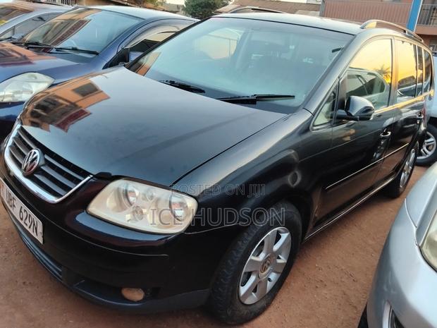 Volkswagen Touran 2008 Black