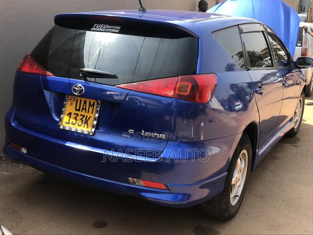Toyota Caldina 2007 Blue