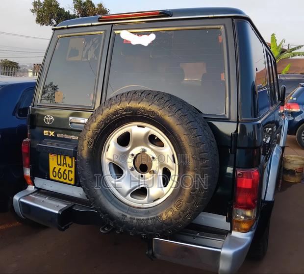 Toyota Land Cruiser Prado 1999 Gray