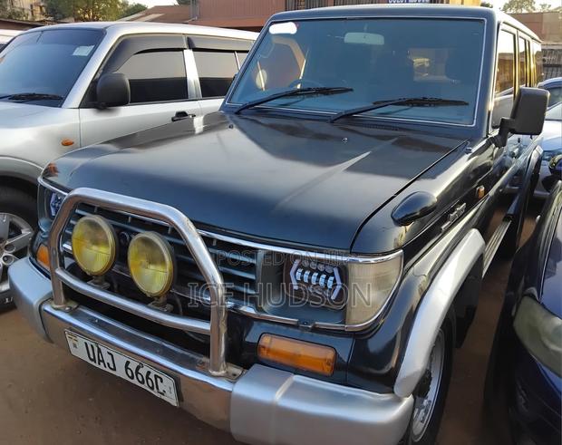 Toyota Land Cruiser Prado 1999 Gray