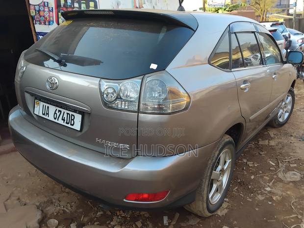 Toyota Harrier 2008 Gray